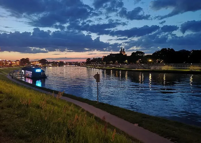 Vistula Boulevards Jacuzzi Apartment